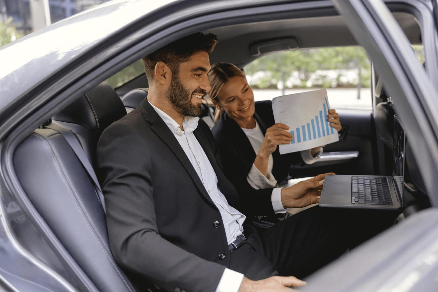 Smiling business analysts have online meeting usin 2026 01 05 06 04 53 utc 1 1536x1024 1